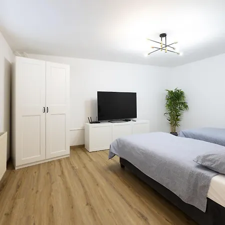 Apartment Pohorje Sun - Whole House Maribor